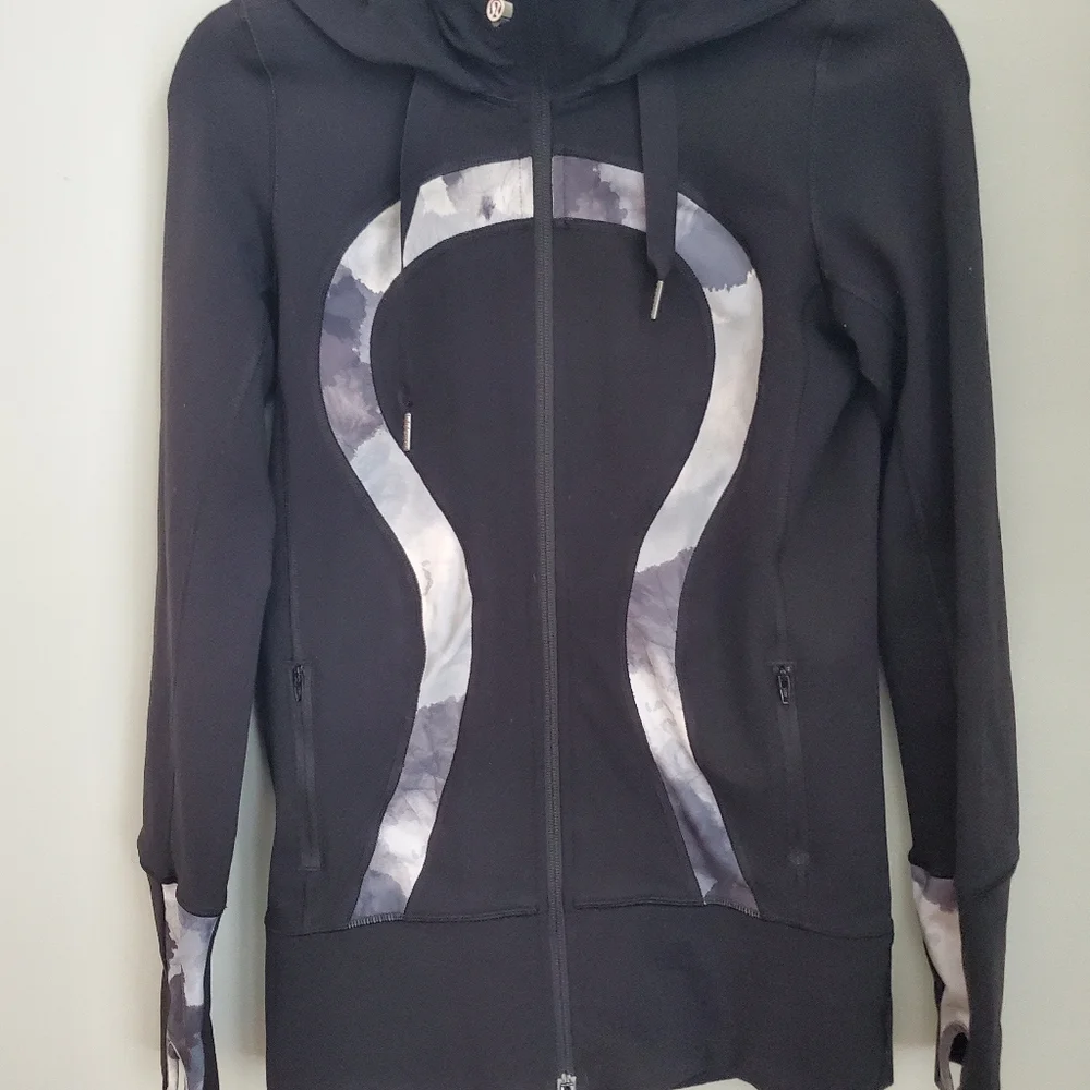 Lululemon Stride Jacket *BrushedBlack / White Coal Tinted Canvas Super Size 4